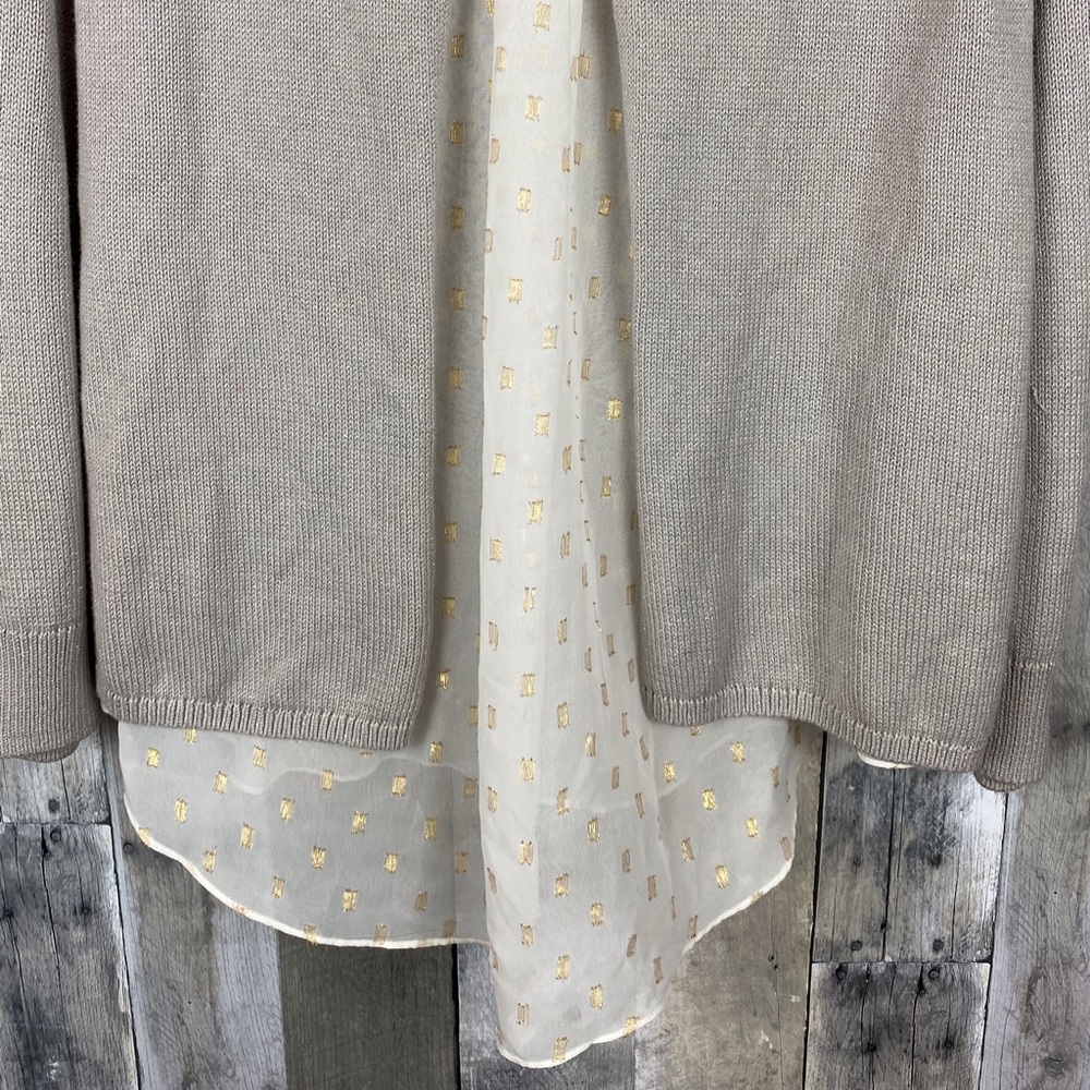 Lucky Brand Grey Chiffon Layer Sweater Size Medium - Picture 3 of 13